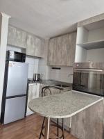 Departamento Hasta 5 Personas 2D 2B A Pasos Del Metro - B&B Santiago