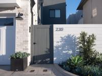 2026 Award Winner, Luxe 2BR, steps to sand & pier, with fire pit, AC and parking - Chambres d'hôtes Newport Beach