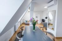 Superior One-Bedroom Apartment