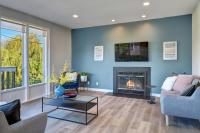 Lake Union Waterfront 2BR Large Balcony Sleeps 6 - B&B Seattle