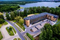 Apartament Vidok 216 by Warmia4Rent, z widokiem na jezioro - Chambres d'hôtes Olsztyn