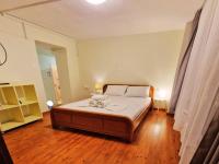 Penelope's Kalamata Loft - B&B Kalamata