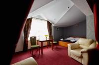 Apartment (2 Adults)