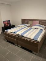 Private bungalow with garden 2 bedrooms 1 bathroom complete - B&B Norderstedt