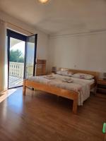 Apartmani Ante Jurić - Ferienwohnung Biograd na Moru