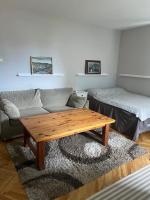 Stort rum med delad kök och badrum - Ferienwohnung Halmstad