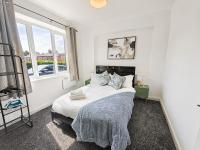 Stockport Stay Near Manchester Airport - B&B Stockport