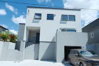 R's house 澄川駅近 新築88平米一棟貸切 ホスト隣接 - B&B Sapporo