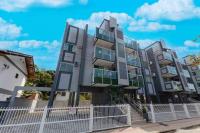 Duplex com piscina na praia de Bombinhas - B&B Bombinhas