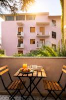 Elegant and Peaceful Apartment in EUR - Fully Renovated with Balcony - B&B Roma