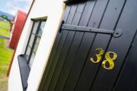 Cultybraggan Hut 38 - Accessible - B&B Comrie