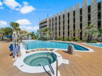 Emerald Beach #1827 - Bed and Breakfast Panama City Beach