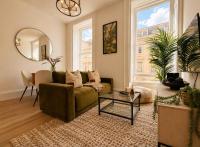 Central Georgian Apartment Near Parade Gardens - B&B Bath