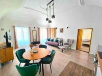 Vindobona Apartman Sopron - Bed and Breakfast Sopron