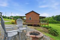 Romantic Smoky Mountain Cabin Hot Tub Pet Friendly - B&B Sevierville