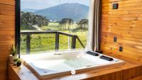 Deluxe Bungalow with Garden View