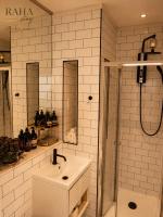 Raha Residence - Ferienwohnung London