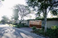 Sunny Sanctuary in the heart of Gallo manor - Ferienwohnung Johannesburg
