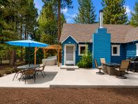Bear Slope View - Close to Slopes, Pet Friendly, Fenced Yard, Hot Tub - Chambres d'hôtes Big Bear Lake