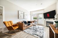 The Grove West LA - Bed and Breakfast Los Angeles