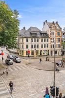 Luxurious - Private Sauna & Rooftop - Perfect location - Ferienwohnung Bergen