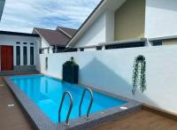 Alea Homestay Private Pool Ayer Keroh ,Melaka - B&B Kampung Ayer Keroh