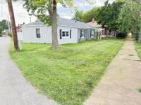 Spacious 4BR Home Near St Louis Zoo Downtown BBQ Free Parking - Ferienwohnung St. Louis