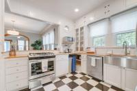 The Blue House -Historic-Updated-Walkable - B&B Lafayette