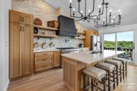 Luxury Beaver Lake Views - 2 Min to Marina and Swim Beach - B&B Rogers