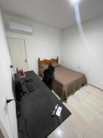 Suíte Quarto Casal com Wi-Fi e Ar - 01 - B&B Limoeiro do Norte