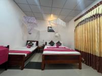 Triple Room with Garden View