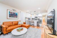 3BR Near NYC, Indoor Parking & Laundry - B&B Newark