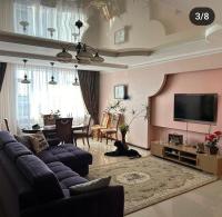 Просторная квартира в центре - Ferienwohnung Bischkek