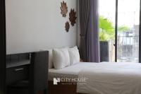 Apartamento de 1 dormitorio con balcón