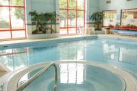 Chalet Sleeps 5 Patio Pets Pool Peaceful Place - Chambres d'hôtes Innerwick