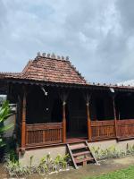 Ubud Taksu Private Villa 2 - Bed and Breakfast Ubud