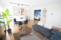 New Brand Private Villa AO BIEI - Bed and Breakfast Biei