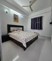 Hare Krishna Orchid - 1BHK furnished apartment - Bed and Breakfast Vrindāvan