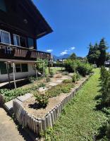 CASA UNO - heimeliges Chalet - Nähe Interlaken - B&B Spiez