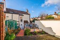 Period Cottage with Original Features near Harbourside and North Street - B&B Bristol