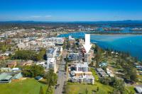 Holiday Central Tasman Towers Unit 2 - B&B Port Macquarie