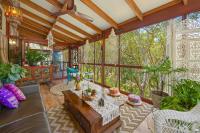 Sandalwood - B&B Dunbogan