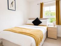 Comfortable Wakefield Home 3 Bedrooms for 5 Guests - B&B Wakefield