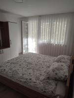 Valdobbiadene Apartman - B&B Teslić
