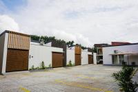 Cloudbeds Inn - B&B Vira