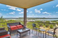 Jonestown Condo on Lake Travis w/ 2 Balconies! - B&B Jonestown