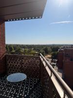2 Bed - Free Parking - WiFi - Heathrow Airport - B&B Staines