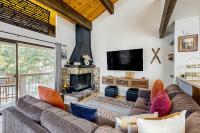 Lake Tahoe Adventure Base! Townhome w/ Pool Access - B&B Kings Beach