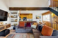 Lake Tahoe Adventure Base! Townhome w/ Pool Access - B&B Kings Beach