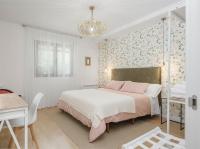 Lupa Finis Suites - B&B Negreira